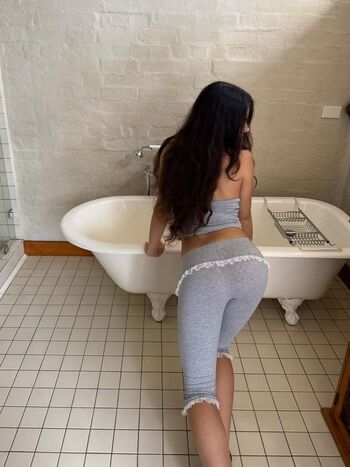 Full leaked Inas elashiry private photo
