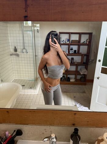 Full leaked Inas elashiry private photo