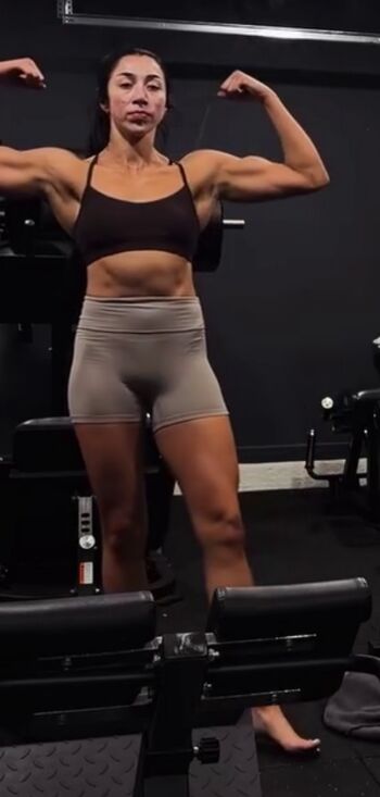 Indi Hartwell