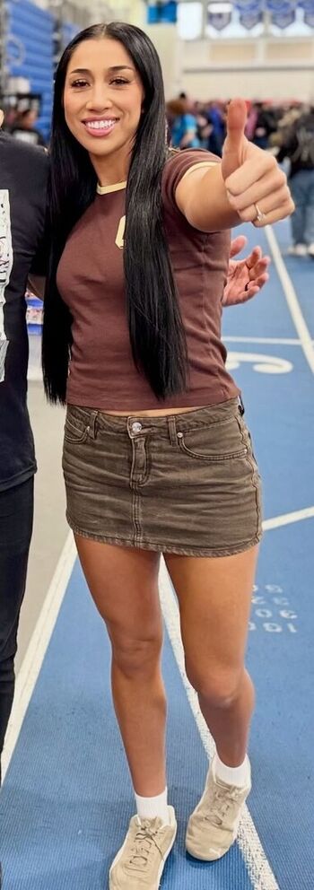 Full leaked Indi hartwell page private photo