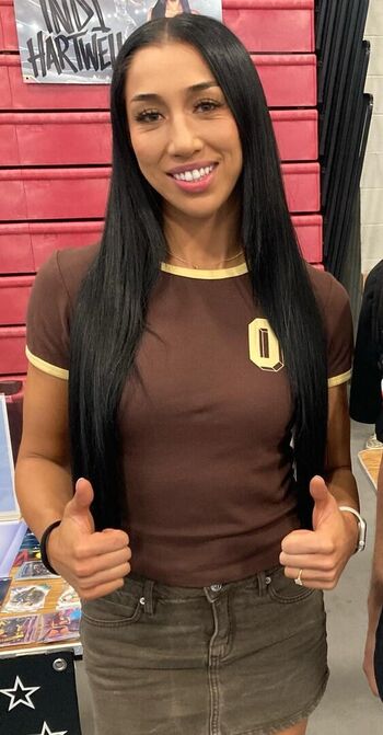 Indi Hartwell