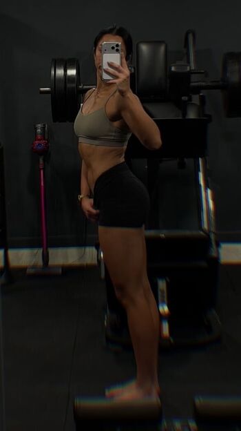 Full leaked Indi hartwell private photo