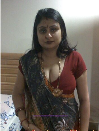 Full leaked Indian aunty private photo