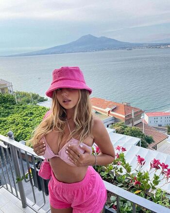 Full leaked Ines nikic page private photo