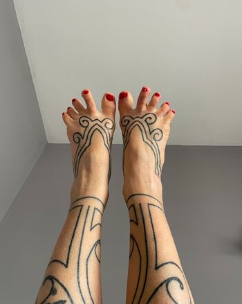 Full leaked Inked feet page private photo