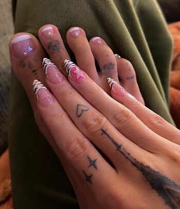 Full leaked Inked feet private photo