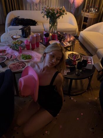 Full leaked Inst rinna private photo