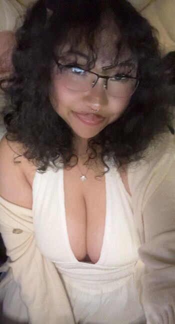 Full leaked Intotheariverse private photo