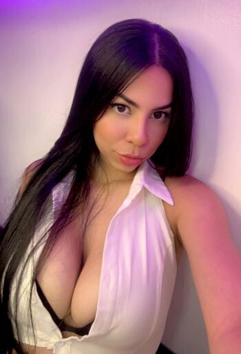 Full leaked Intrusaaa private photo