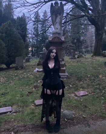 Full leaked Ipukeglitter page private photo