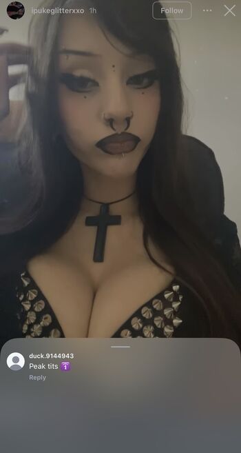 Full leaked Ipukeglitter private photo