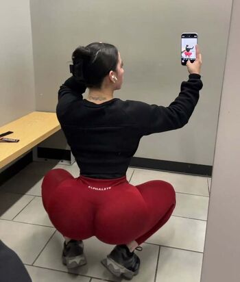 Full leaked Ireeneechaaveez private photo