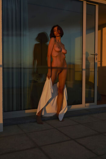 Full leaked Ireenel private photo