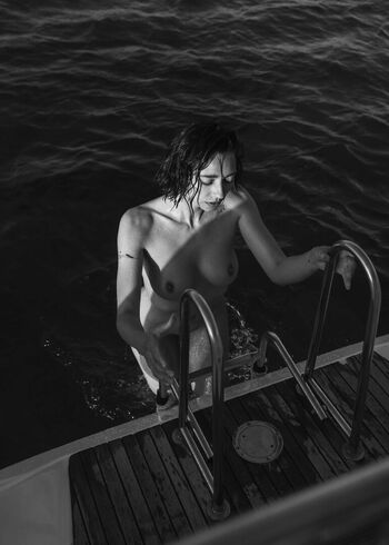 Full leaked Ireenel private photo