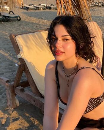 Full leaked Irem avci private photo