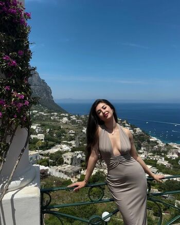Full leaked Irem koptu private photo