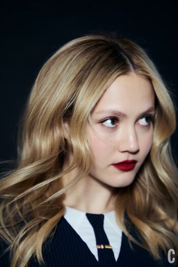 Full leaked Iris apatow private photo