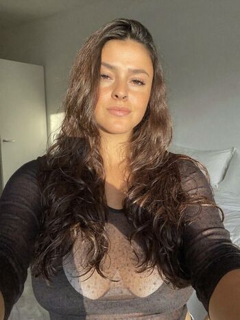 Full leaked Iris laurent private photo
