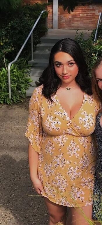 Isa Curry