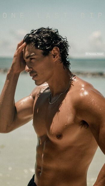 Full leaked Isaacbramirez private photo
