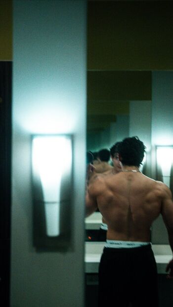 Full leaked Isaacbramirez private photo