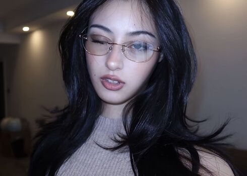 Full leaked Isabel ren private photo