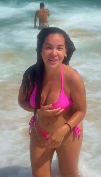 Isabele Benito