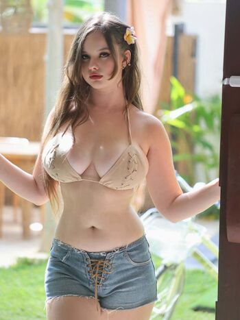 Full leaked Isabella ardley private photo