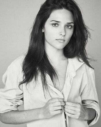 Full leaked Isabella damon private photo