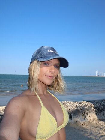 Full leaked Isabella santoni private photo