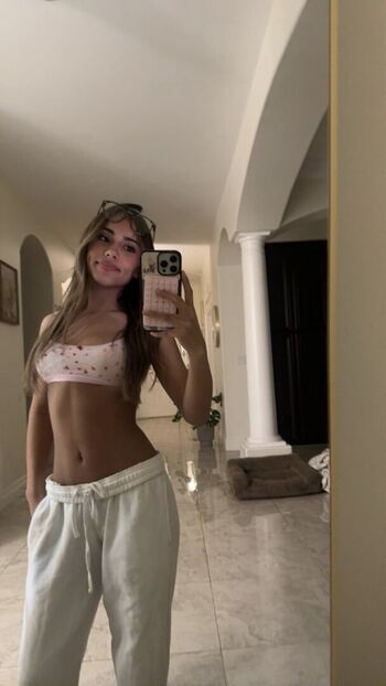 isabellabayleee