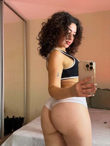 Full leaked Isabellaissweet private photo