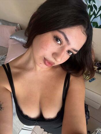 Full leaked Isabellaissweet private photo
