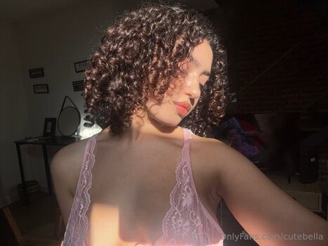 Full leaked Isabellaissweet page private photo