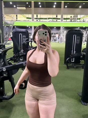 Full leaked Isabelmendozaaa private photo