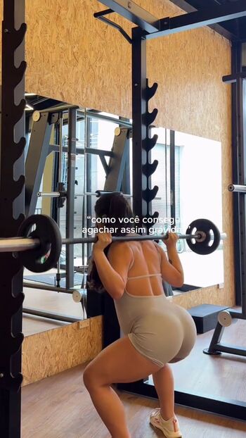 Isadora Abrahao