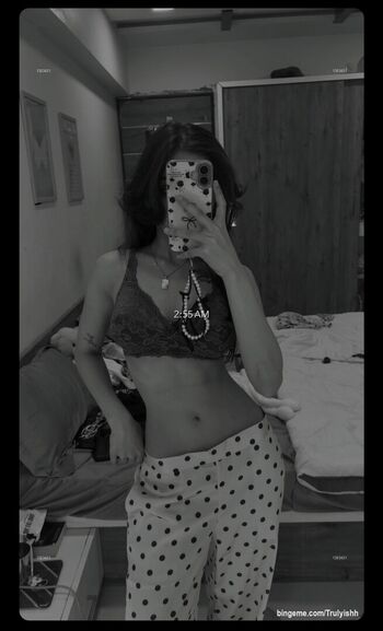 Full leaked Isha modi private photo