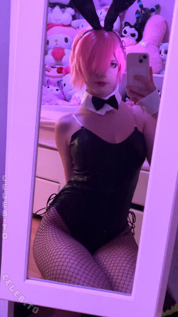 Full leaked Isii cos private photo