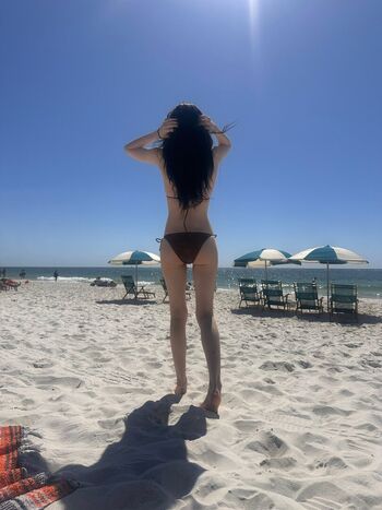 Full leaked Isizzly private photo