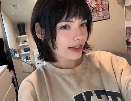 Full leaked Isizzly private photo