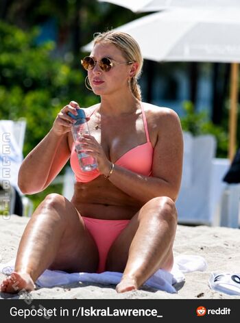 Full leaked Iskra lawrence page private photo