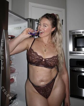 Full leaked Iskra lawrence page private photo