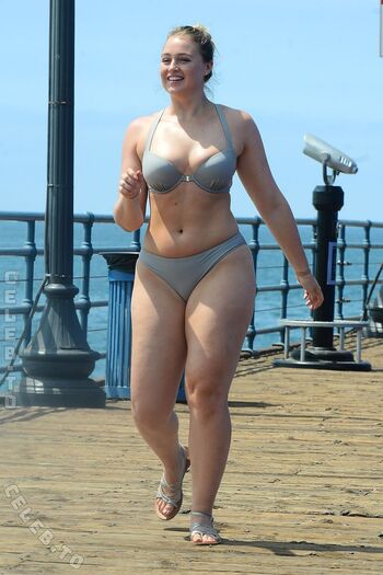 Full leaked Iskra lawrence page private photo