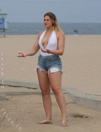 Full leaked Iskra lawrence private photo