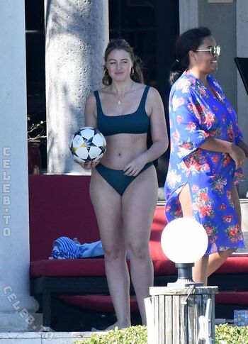 Full leaked Iskra lawrence page private photo