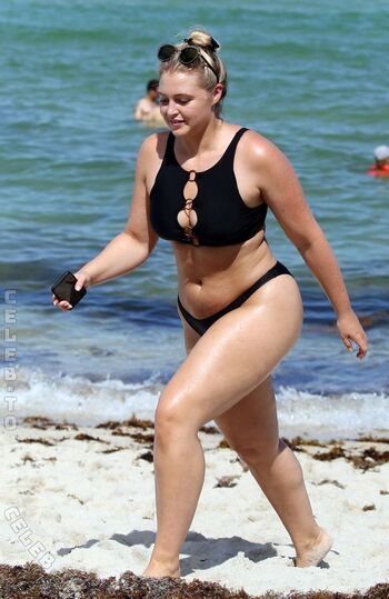 Full leaked Iskra lawrence private photo