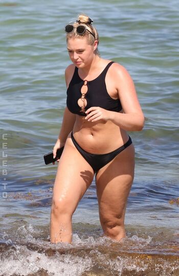 Full leaked Iskra lawrence private photo
