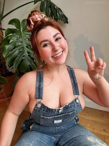 Full leaked Isla moonfree private photo