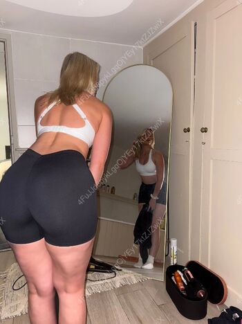 Full leaked Issy anderson private photo