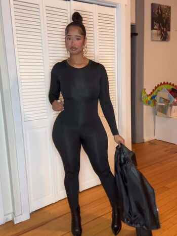 Full leaked Isthatalizaa private photo